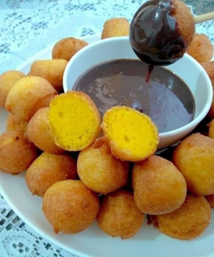 Bolinho de Chuva de Cenoura