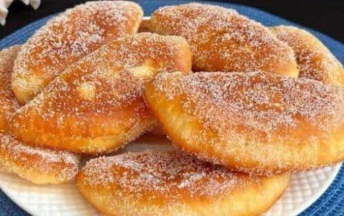 Pastelzinho Doce de Maçã com Açúcar e Canela